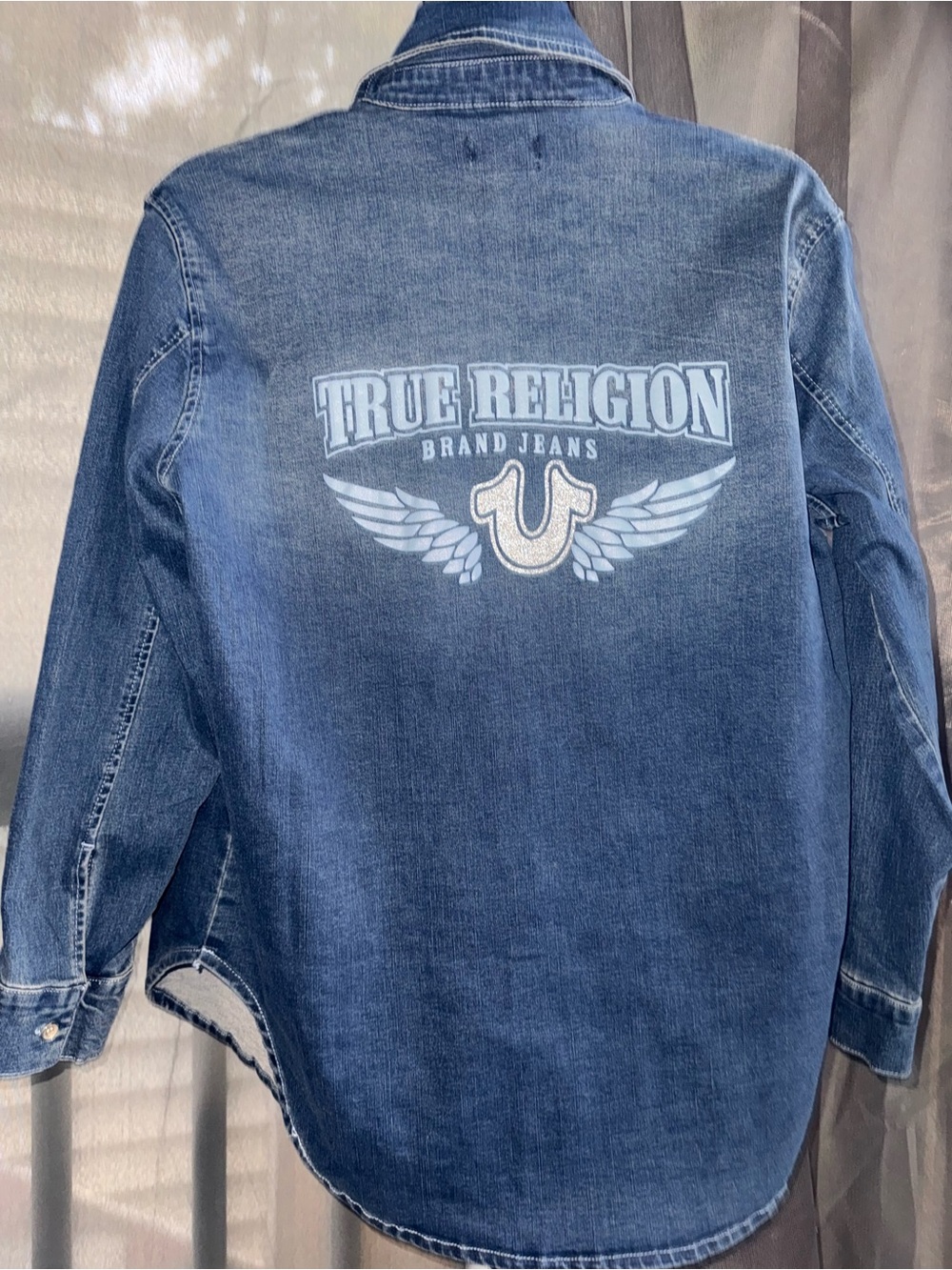 True Religion Brand Jeans Back Graphic Denim Button-Down Shirt NWT - Picture 6 of 6